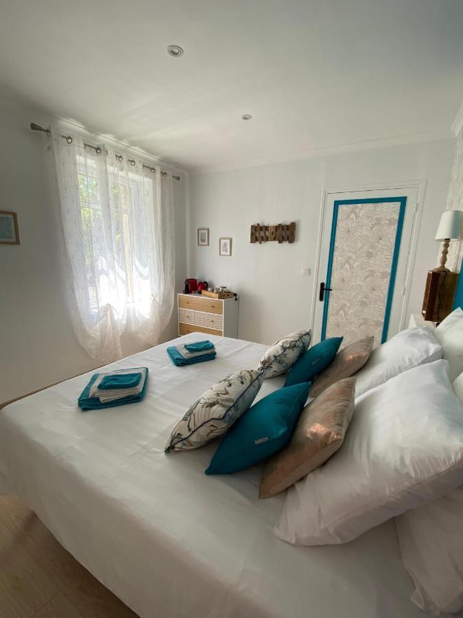 Chambre D'Hotes Zephyr Libeccio Le Moulin De Predelles Reillanne Exterior photo